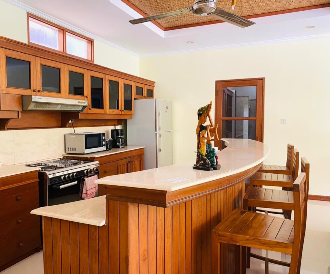Bali Jade Villas ซานูร์ ภายนอก รูปภาพ